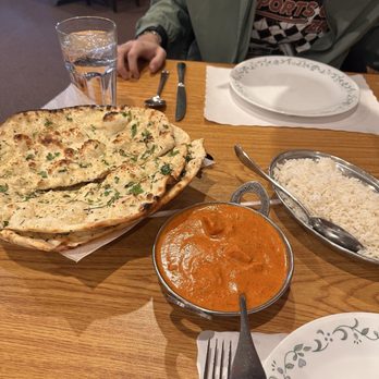 Flavors - Canandaigua - Naan Garlic Naan, Chicken Makhani, Masala Chai - Indian Near Me - Canandaigua, New York Flavors - Canandaigua - Naan Garlic Naan, Chicken Makhani, Masala Chai - Indian Near Me - Canandaigua, New York
