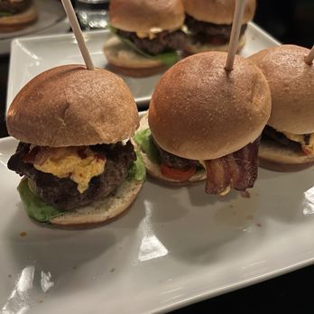24 Main - Sliders - Bars Near Me - New Albany, Ohio 24 Main - Sliders - Bars Near Me - New Albany, Ohio