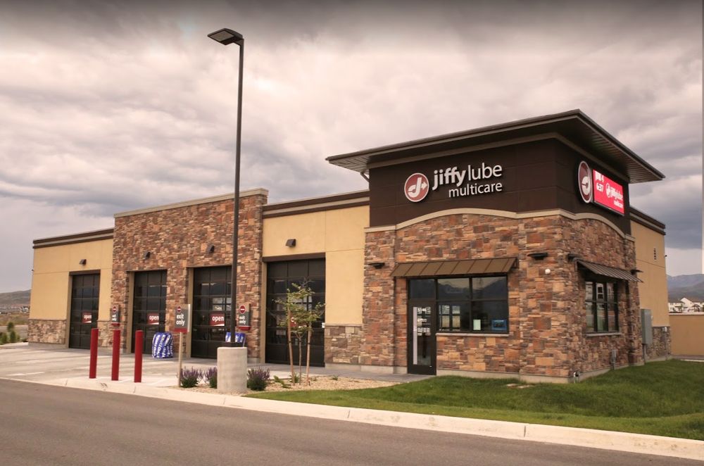 JIFFY LUBE OIL CHANGE & MULTICARE Updated June 2024 5146 W Denali