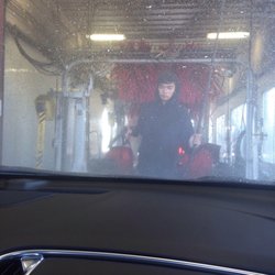 Hwf Carwash - 7$ basic wash