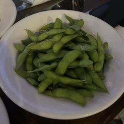 Kahului Ale House - Happy hour edamame