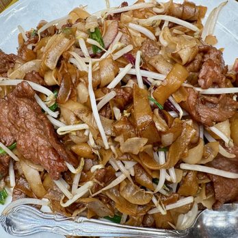 Longo Seafood Restaurant - Beef Chow fun - Seafood Near Me - Rosemead, California Longo Seafood Restaurant - Beef Chow fun - Seafood Near Me - Rosemead, California