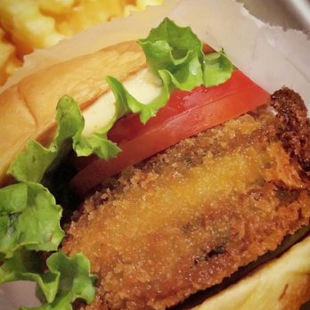 Shake Shack Glendale - 'Shroom Burger - Burgers Near Me - Glendale, California Shake Shack Glendale - 'Shroom Burger - Burgers Near Me - Glendale, California