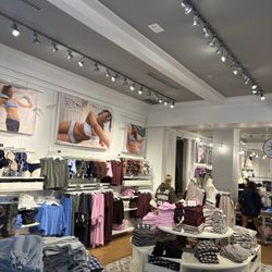 Aerie - Aerie store at Crocker Park mall -- on Saturday, 22 August 2026