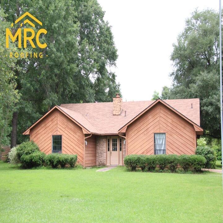 Slide of MRC Roofing