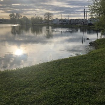 Waco RV Resort - Pond - RV Parks Near Me - Elm Mott, Texas