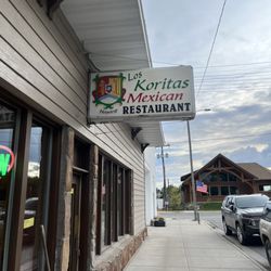 Las Koritas - Signage so you don't pass by