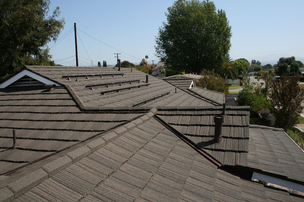 Slide of Alfa Roofing