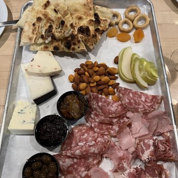 Tarantula Hill Brewing - Charcuteria Board - Breweries Near Me - Thousand Oaks, California Tarantula Hill Brewing - Charcuteria Board - Breweries Near Me - Thousand Oaks, California