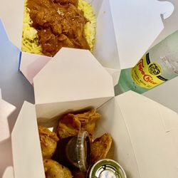 Curry Up Now - Chicken tikka Masala and mini samosa