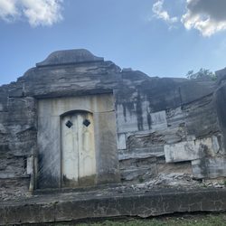 Mount Olivet Funeral Home & Cemetery