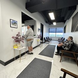 Deluxe Dermatology - New office reno -- same central Brentwood building as Coma Coffee but the new Deluxe looks gorgeous!