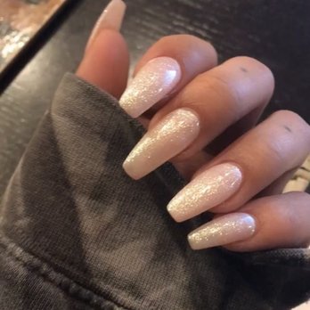 iCare Nails & Spa - Nail Salons Near Me - Mundelein, Illinois