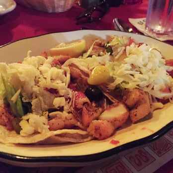 El Compadre - Grilled fish tacos are so delicious (& filling)! - Mexican Near Me - Los Angeles, California El Compadre - Grilled fish tacos are so delicious (& filling)! - Mexican Near Me - Los Angeles, California