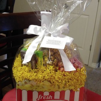 Cornzapoppin - Popcorn gift basket from Cornzapoppin - Popcorn Shops Near Me - Centennial, Colorado Cornzapoppin - Popcorn gift basket from Cornzapoppin - Popcorn Shops Near Me - Centennial, Colorado