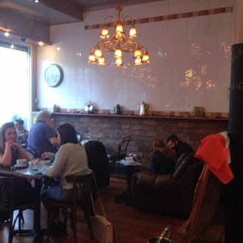Deli Zola - Inside, très cosy! - Delis Near Me - Glasgow, GLG