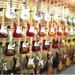LA Music - High End Guitars at L.A. Music