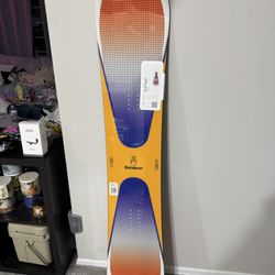 People Skate and Snowboard - the board i bought from PEOPLE. 2023/2024 bataleon evil twin.