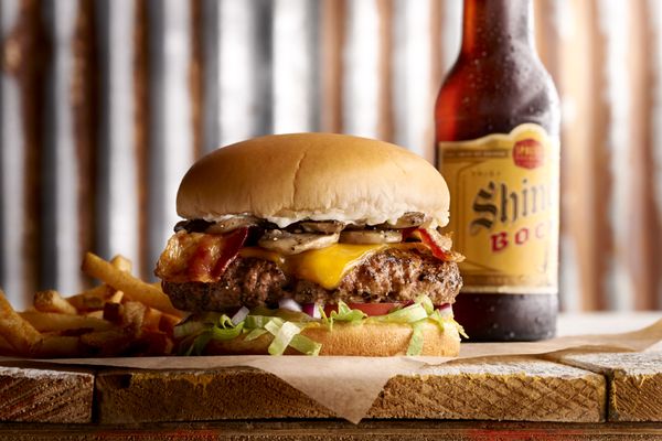 Willie's Grill & Icehouse by null