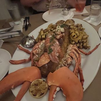 Thames Street Oyster House - Paris Brown - Seafood Near Me - Baltimore, Maryland Thames Street Oyster House - Paris Brown - Seafood Near Me - Baltimore, Maryland