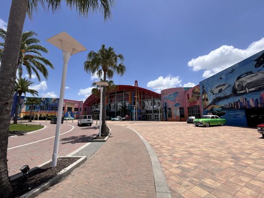 The Orlando Auto Museum by null