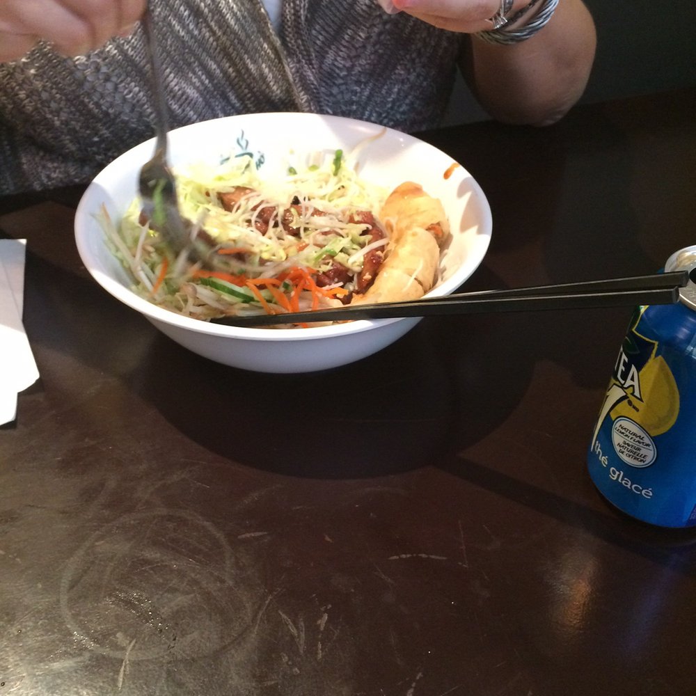Delicious Pho - Grilled chicken and prawn vermicelli bowl - Vietnamese Near Me - Sherwood Park, Alberta Delicious Pho - Grilled chicken and prawn vermicelli bowl - Vietnamese Near Me - Sherwood Park, Alberta