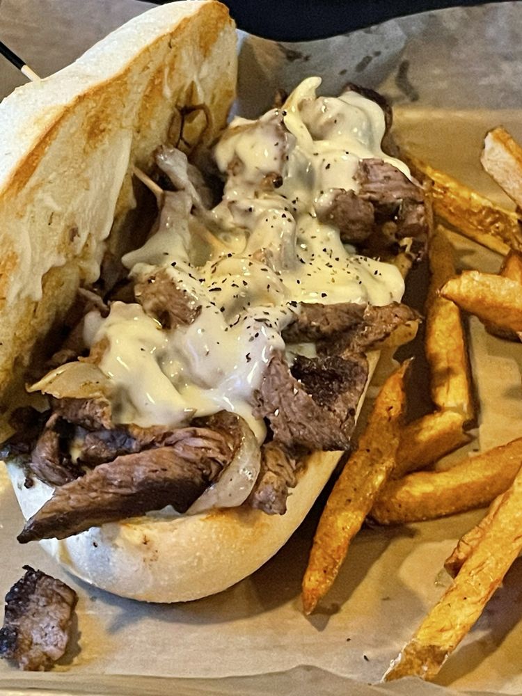 Food from Creekside Tavern