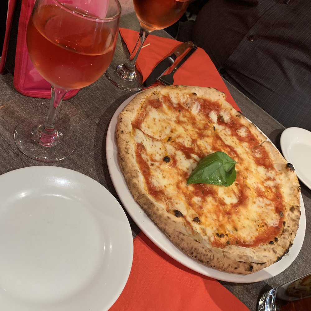 Pizza Caratello - Margarita pizza - Pizza Near Me - Paris, 75