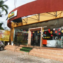 Floreria Expresiones - Exterior.