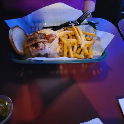 Harvey's Wineburger by null