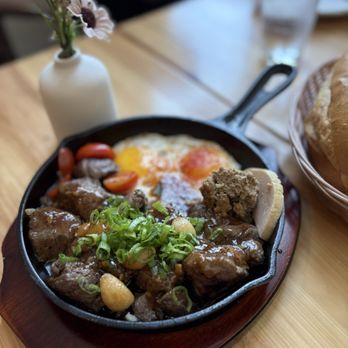 NEP Cafe - Irvine - Banh Mi Chao - Filet Mignon - Breakfast & Brunch Near Me - Irvine, California