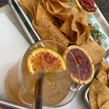 Saeso - Chips & salsa and The Condesa - Cocktail Bars Near Me - Cincinnati, Ohio