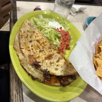 La Parrilla Mexican Grill - Quesadilla Rellena - Mexican Near Me - Hampton, Virginia