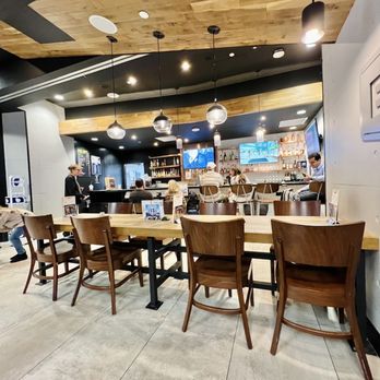 Beer Union - Seating - Beer Bar Near Me - Grapevine, Texas Beer Union - Seating - Beer Bar Near Me - Grapevine, Texas