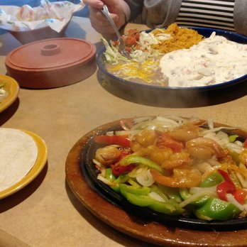 Hacienda Amigo Mio - Shrimp fajitas and camarones ala crema. - Mexican Near Me - Springfield, Oregon Hacienda Amigo Mio - Shrimp fajitas and camarones ala crema. - Mexican Near Me - Springfield, Oregon