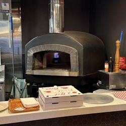 La Lucciola - Nice pizza OVEN