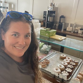 Good Dough - Doughnut counter - Donuts Near Me - Jacksonville, Florida Good Dough - Doughnut counter - Donuts Near Me - Jacksonville, Florida