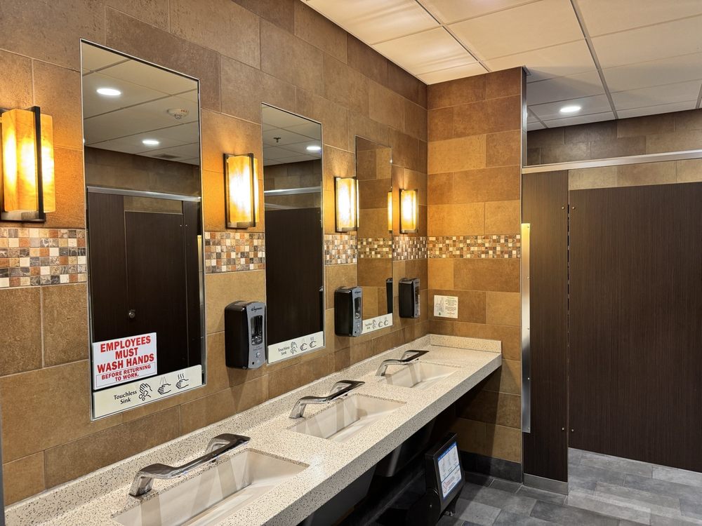 Social spots from Wegmans