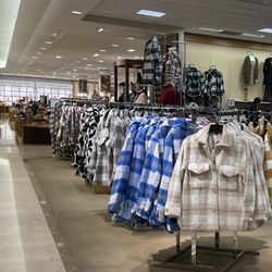 Dillard's