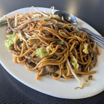 Apsara Asian Restaurant - Beef Lo Mein - Cambodian Near Me - Avondale, Arizona Apsara Asian Restaurant - Beef Lo Mein - Cambodian Near Me - Avondale, Arizona