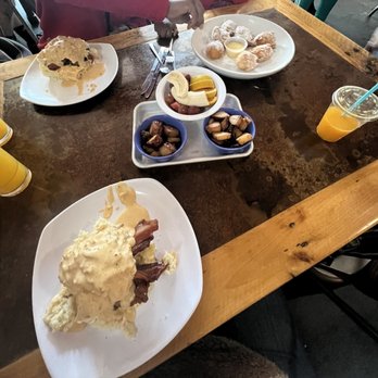 Biscuit Head - Bakeries Near Me - Asheville, North Carolina
