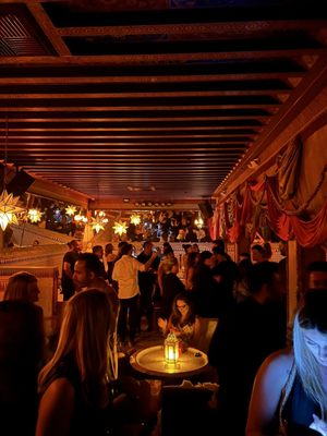 Members Restaurant & Club by null