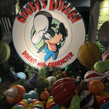 Goofy's Kitchen - American Near Me - Anaheim, California