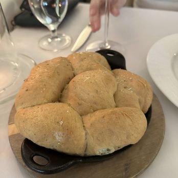 Dry Creek Kitchen - Bread - New American Near Me - Healdsburg, California Dry Creek Kitchen - Bread - New American Near Me - Healdsburg, California