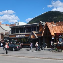 McDonald's - Storefront