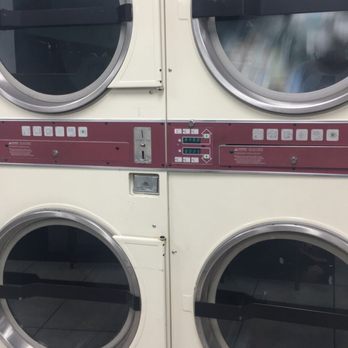 Hillsborough Coin Laundry - Dryers 25 cents for 6 mins. Usually dry very good - Laundromat Near Me - Tampa, Florida Hillsborough Coin Laundry - Dryers 25 cents for 6 mins. Usually dry very good - Laundromat Near Me - Tampa, Florida