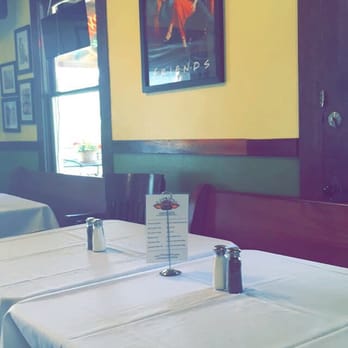 Central Perk - American Near Me - Hamilton, Texas