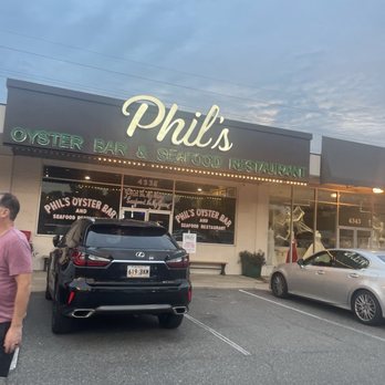 Phil's Oyster Bar & Seafood - Seafood Near Me - Baton Rouge, Louisiana