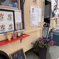 DiMillos on the Roll Food Truck
