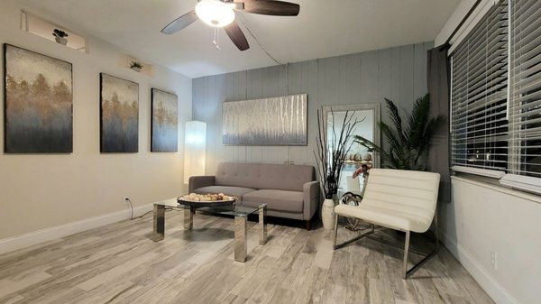 Beachway inn by null